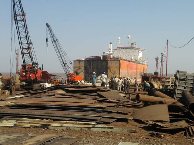 અલંગમાં HKCની સવલતો છતા E.U.ની માન્યતા નહીં