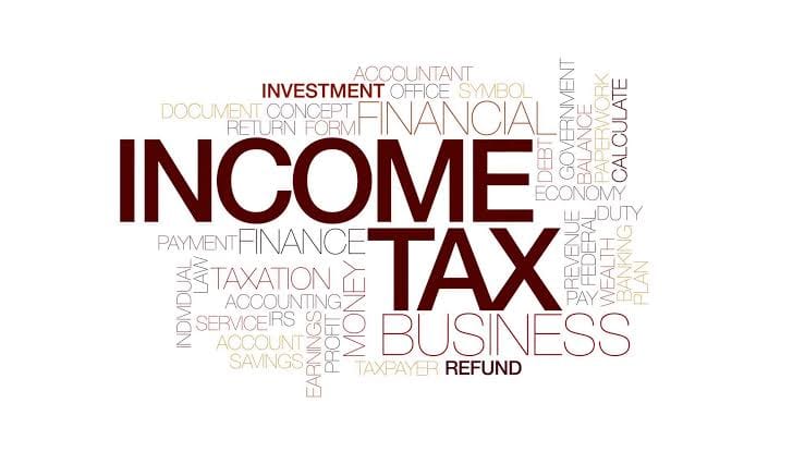 સ્વીસ બેંક સહિત વિદેશમાં રૂપિયા રાખનારા 100થી વધુને ITની નોટિસ