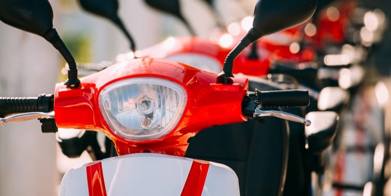 એક ચાર્જમાં 300 કિમી દોડશે આ બાઇક: 200 કિમી/કલાક તો ટોપ સ્પીડ, ફીચર્સ જાણી આંખો પહોળી થઈ જશે