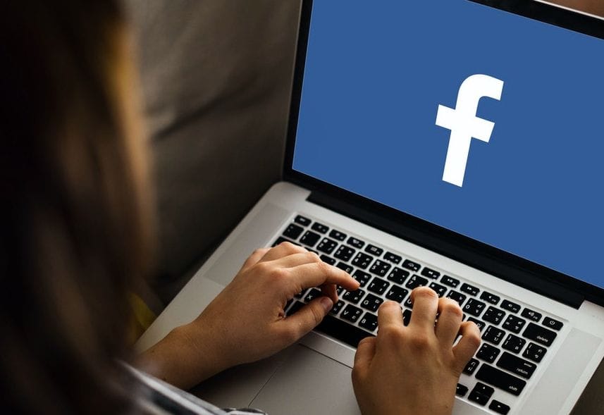 facebook યુઝર્સ સાવધાન! જો-જો આવી ભૂલ કરતા નહીં તો એકઝાટકે થઇ જશે બેંક એકાઉન્ટ સાફ