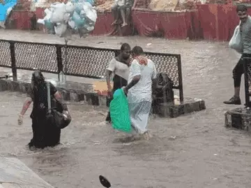 ભાદરવી પૂનમના મહામેળામાં અંબાજી જળમગ્ન