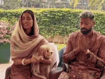 પૂજાથી લઈને જિમમાં રોમાન્સ સુધી...: