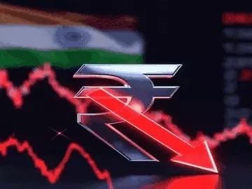 રૂપિયો 89.79 સુધી ગગડ્યો, સૌથી નીચલા સ્તરે