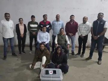 રાજકોટ SOGએ કોઠારીયા ચોકડી પાસેથી આરોપીઓને 2 લાખથી વધુના મુદ્દામાલ સાથે દબોચ્યા