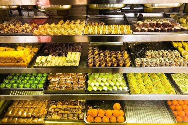 રાજકોટમાં દશેરાએ મીઠાઈઓના વેચાણ પર તપાસ