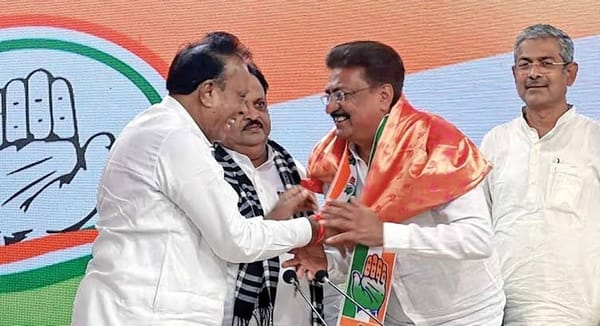 કોંગ્રેસના ઉમેદવાર ઈન્દ્રનીલ રાજ્યગુરૂ શક્તિ પ્રદર્શન કરશે