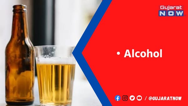 બૂટલેગર સુધી પહોંચે તે પહેલા બામણબોરથી 385 પેટી દારૂ ભરેલી ટ્રક પોલીસે ઝડપી લીધી