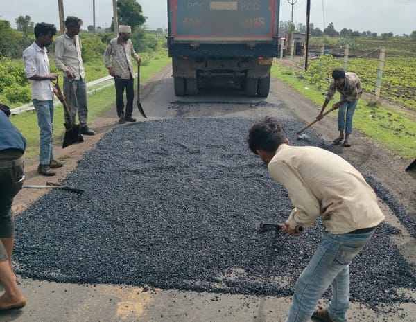 રાજકોટ જિલ્લામાં રાજ્ય માર્ગ-મકાન વિભાગ દ્વારા ૩૮ કિ.મી.થી વધુના માર્ગો મોટરેબલ કરાયા