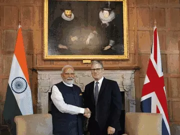 ભારતમાં યુકેની કાર-વ્હિસ્કી સસ્તાં થશે