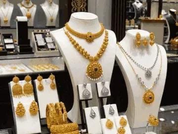 સોનું ₹2,209 વધીને ₹1.29 લાખ પ્રતિ 10 ગ્રામ થયું